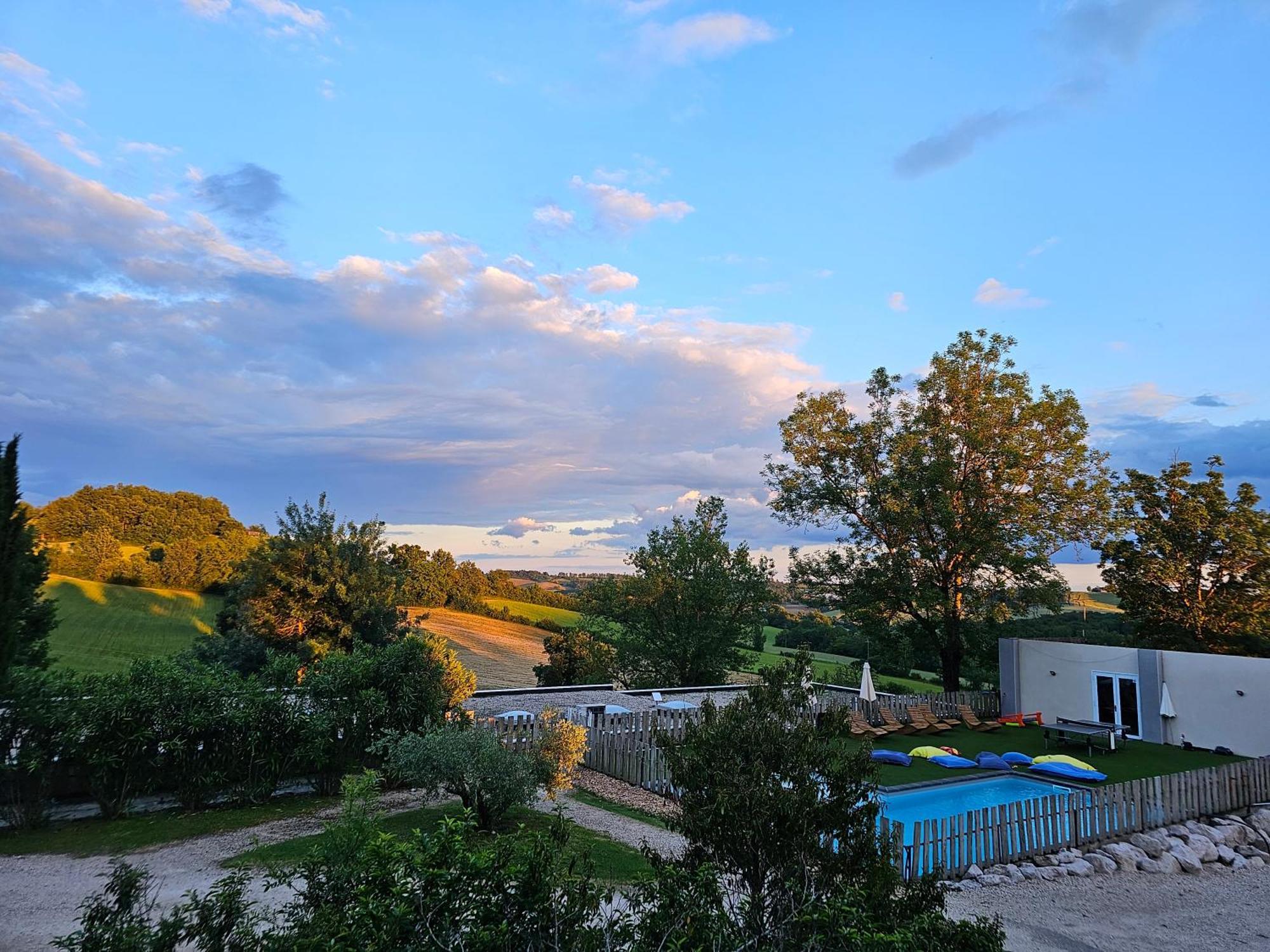 Domaine De Massoulac Molieres  Luaran gambar